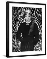 Claudette Colbert, 1935-null-Framed Photographic Print