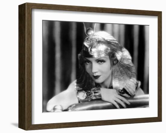 Claudette Colbert: Cleopatra, 1934-null-Framed Photographic Print