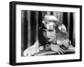 Claudette Colbert: Cleopatra, 1934-null-Framed Photographic Print
