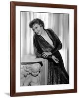 Claudette Colbert en, 1935 (b/w photo)-null-Framed Photo