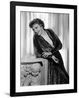 Claudette Colbert en, 1935 (b/w photo)-null-Framed Photo