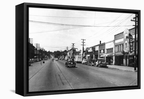 Cle Elum, Washington - A Street Scene-Lantern Press-Framed Stretched Canvas
