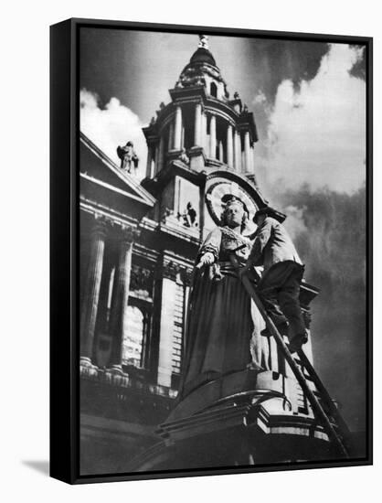 Cleaning the Statue of Queen Anne as Part of King George V's Silver Jubilee Celebrations, 1935-null-Framed Stretched Canvas