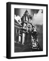 Cleaning the Statue of Queen Anne as Part of King George V's Silver Jubilee Celebrations, 1935-null-Framed Giclee Print