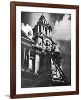 Cleaning the Statue of Queen Anne as Part of King George V's Silver Jubilee Celebrations, 1935-null-Framed Giclee Print