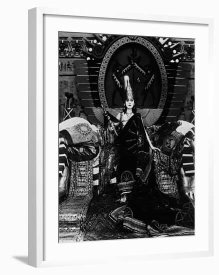 Cleopatra, 1917-null-Framed Photographic Print