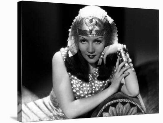 CLEOPATRA, 1934 directed by CECIL BeMILLE Claudette Colbert (b/w photo)-null-Stretched Canvas