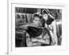 CLEOPATRA, 1934 directed by CECIL BeMILLE Henry Wilcoxon and Claudette Colbert (b/w photo)-null-Framed Photo