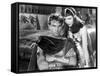 CLEOPATRA, 1934 directed by CECIL BeMILLE Henry Wilcoxon and Claudette Colbert (b/w photo)-null-Framed Stretched Canvas