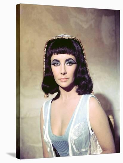 CLEOPATRA, 1963 directed by JOSEPH L. MANKIEWICZ Elizabeth Taylor (photo)-null-Stretched Canvas