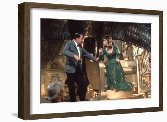 CLEOPATRA, 1963 directed by JOSEPH L. MANKIEWICZ On the set, Joseph L. Mankiewicz and Elizabeth Tay-null-Framed Photo