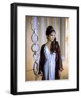 Cleopatra, Elizabeth Taylor, 1963-null-Framed Photo