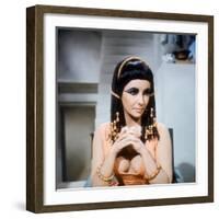 Cleopatra, Elizabeth Taylor, Directed by Joseph L. Mankiewicz, 1963-null-Framed Photo