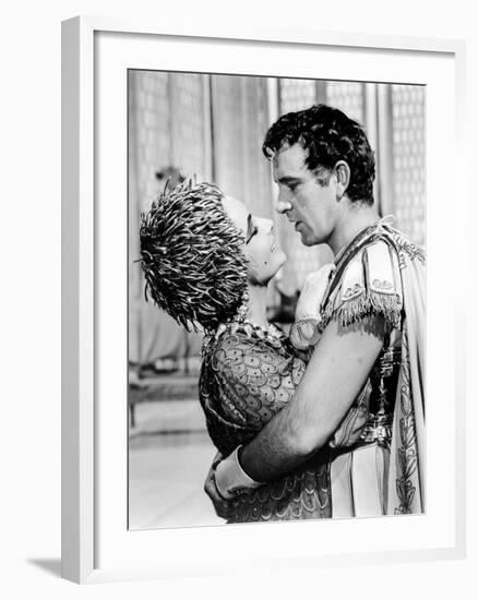 Cleopatra, Elizabeth Taylor, Richard Burton, 1963-null-Framed Photo