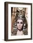 Cleopatre Cleopatra, by Joseph L. Mankiewicz with Elizabeth Taylor, 1963 (photo)-null-Framed Photo