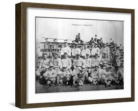 Cleveland Indians Team, Baseball Photo - Cleveland, OH-Lantern Press-Framed Art Print