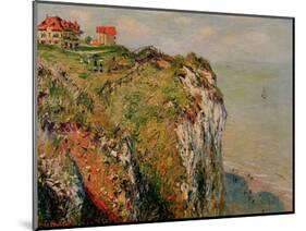 Cliff at Dieppe, 1882-Claude Monet-Mounted Premium Giclee Print