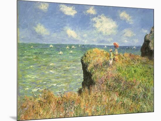 Cliff Walk at Pourville, 1882-Claude Monet-Mounted Giclee Print