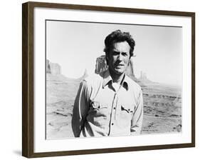 Clint Eastwood, the Eiger Sanction, 1975-null-Framed Photographic Print
