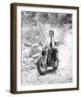 Clint Eastwood - The Gauntlet-null-Framed Photo