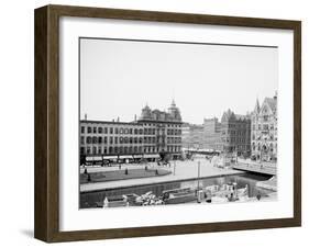 Clinton Square, Syracuse, N.Y.-null-Framed Photo