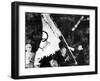 Closing Ceremony of Olympic Games in Los Angeles in 1984: Bo Hyun Yum and Juan Antonio Samaranch-null-Framed Photo