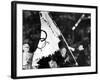 Closing Ceremony of Olympic Games in Los Angeles in 1984: Bo Hyun Yum and Juan Antonio Samaranch-null-Framed Photo