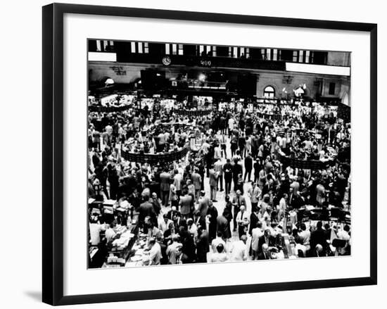 Closing Time on the Trading Floor of the New York Stock Exchange on March 11, 1976-null-Framed Photo