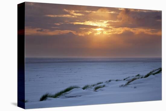 Cloudy atmosphere at the sea, Amrum, Schleswig-Holstein, Germany-null-Stretched Canvas