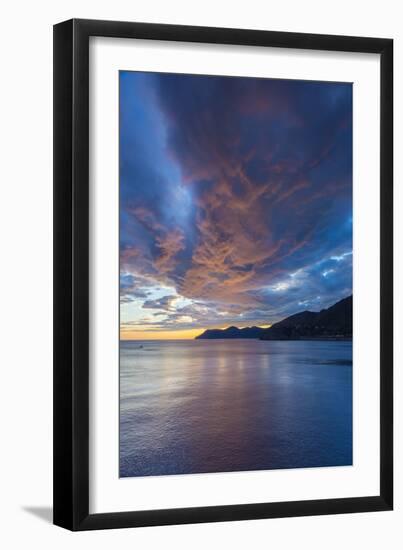 Coast Near Manarola, Cinque Terre, Liguria, Italy, Europe-Gavin Hellier-Framed Photographic Print