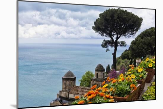 Coastal Vista from Villa Rufulo, Ravello, Italy-George Oze-Mounted Photographic Print