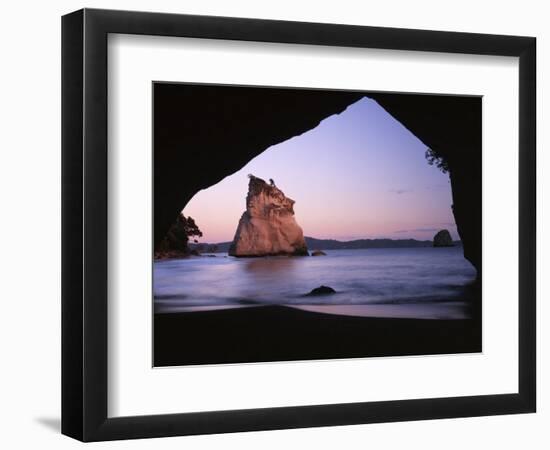 Coastline, Cathedral Cove, Coromandel Peninsula, North Island, New Zealand-Charles Gurche-Framed Photographic Print
