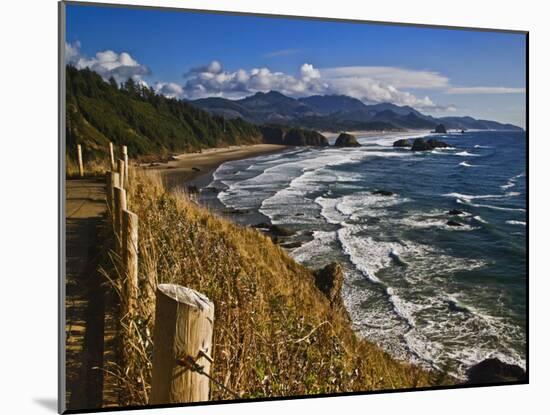 Coastline North of Cannon Beach, Ecola State Park, Oregon, USA-Joe Restuccia III-Mounted Photographic Print