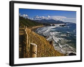 Coastline North of Cannon Beach, Ecola State Park, Oregon, USA-Joe Restuccia III-Framed Photographic Print