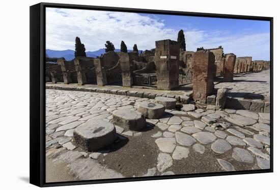 Cobbled Street Stepping Stones, Roman Ruins of Pompeii, UNESCO World Heritage Site, Campania, Italy-Eleanor Scriven-Framed Stretched Canvas
