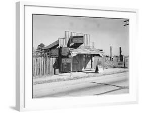 Coca-Cola Shack in Alabama, December, 1935-null-Framed Photo