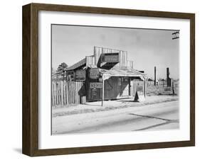 Coca-Cola Shack in Alabama, December, 1935-null-Framed Photo