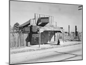 Coca-Cola Shack in Alabama, December, 1935-null-Mounted Photo