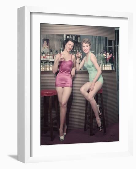 Cocktail Girls 1950s-Charles Woof-Framed Photographic Print