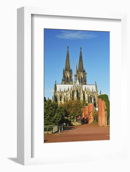 Cologne Cathedral, UNESCO World Heritage Site, Cologne, North Rhine-Westphalia, Germany, Europe-Jochen Schlenker-Framed Photographic Print