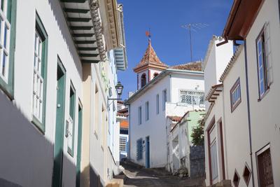 https://imgc.allpostersimages.com/img/posters/colonial-architecture-diamantina-unesco-world-heritage-site-minas-gerais-brazil-south-america_u-L-PSY1AD0.jpg?artPerspective=n