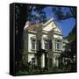 Colonial House, Mahatma Gandhi Road, Bangalore, Karnataka State, India-Rolf Richardson-Framed Stretched Canvas