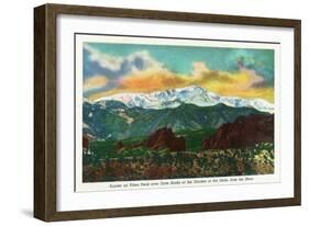 Colorado Springs, CO, Sunset View on Pikes Peak from Garden of the Gods Gate Rocks-Lantern Press-Framed Art Print