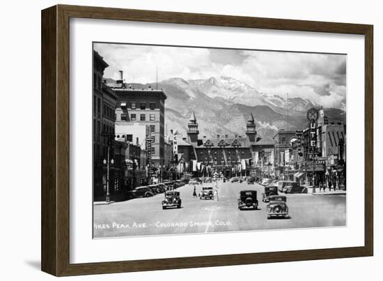 Colorado Springs, Colorado - Pikes Peak Ave View of Antlers Hotel and Pikes Peak, c.1934-Lantern Press-Framed Art Print