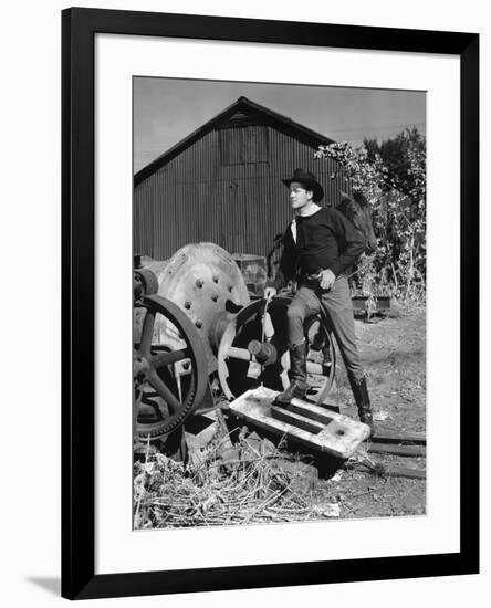 COLORADO TERRITORY, 1949 directed by RAOUL WALSH Joel McCrea (b/w photo)-null-Framed Photo