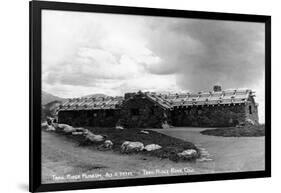 Colorado - Trail Ridge Museum Exterior-Lantern Press-Framed Art Print