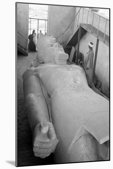 Colossus of Ramses II, 20th Century-Science Source-Mounted Giclee Print