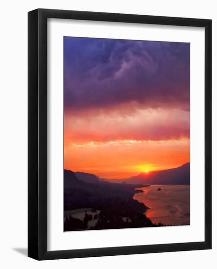 Columbia River Gorge III-Ike Leahy-Framed Photographic Print