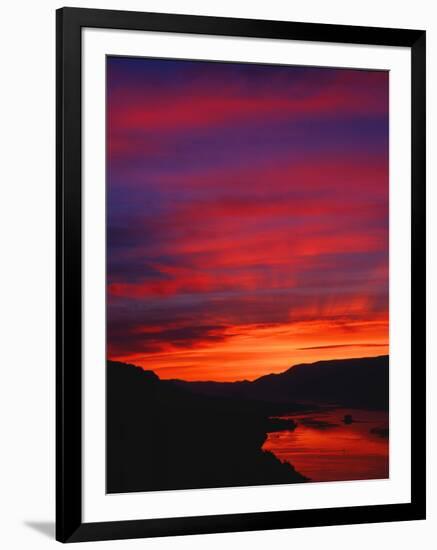 Columbia River Gorge IV-Ike Leahy-Framed Photographic Print