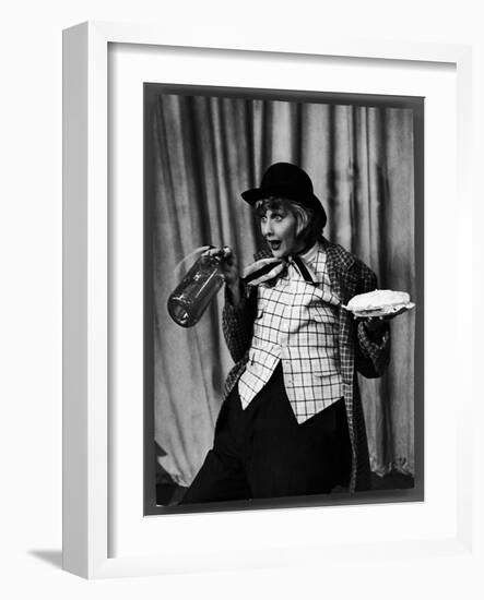 Comedienne Lucille Ball Clowns During TV Episode of "I Love Lucy"-Loomis Dean-Framed Photographic Print